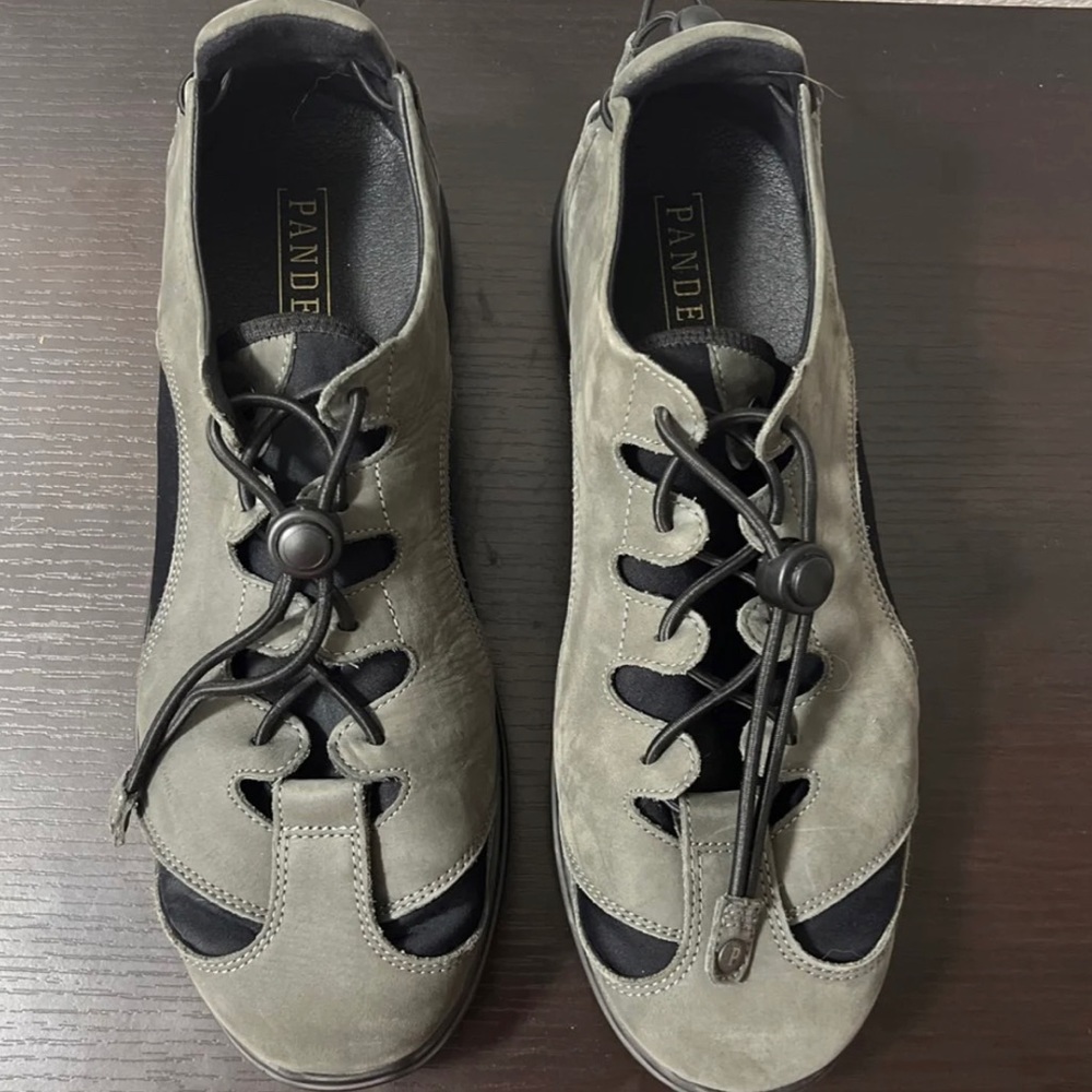 PANDERE Barista Shoes